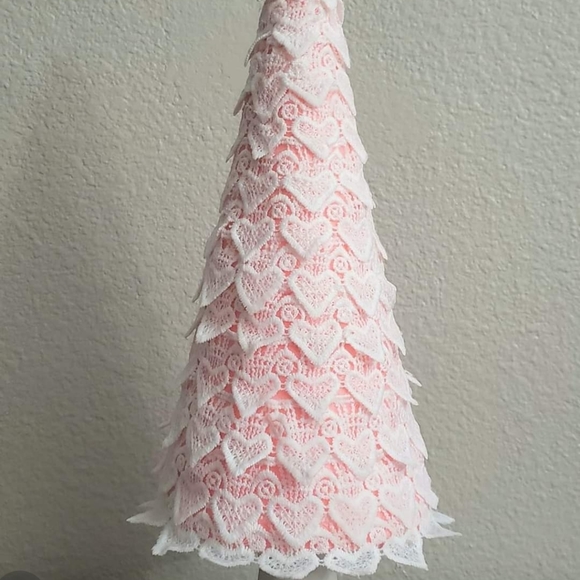 Valentine cone tree with ceramic base - Picture 9 of 10